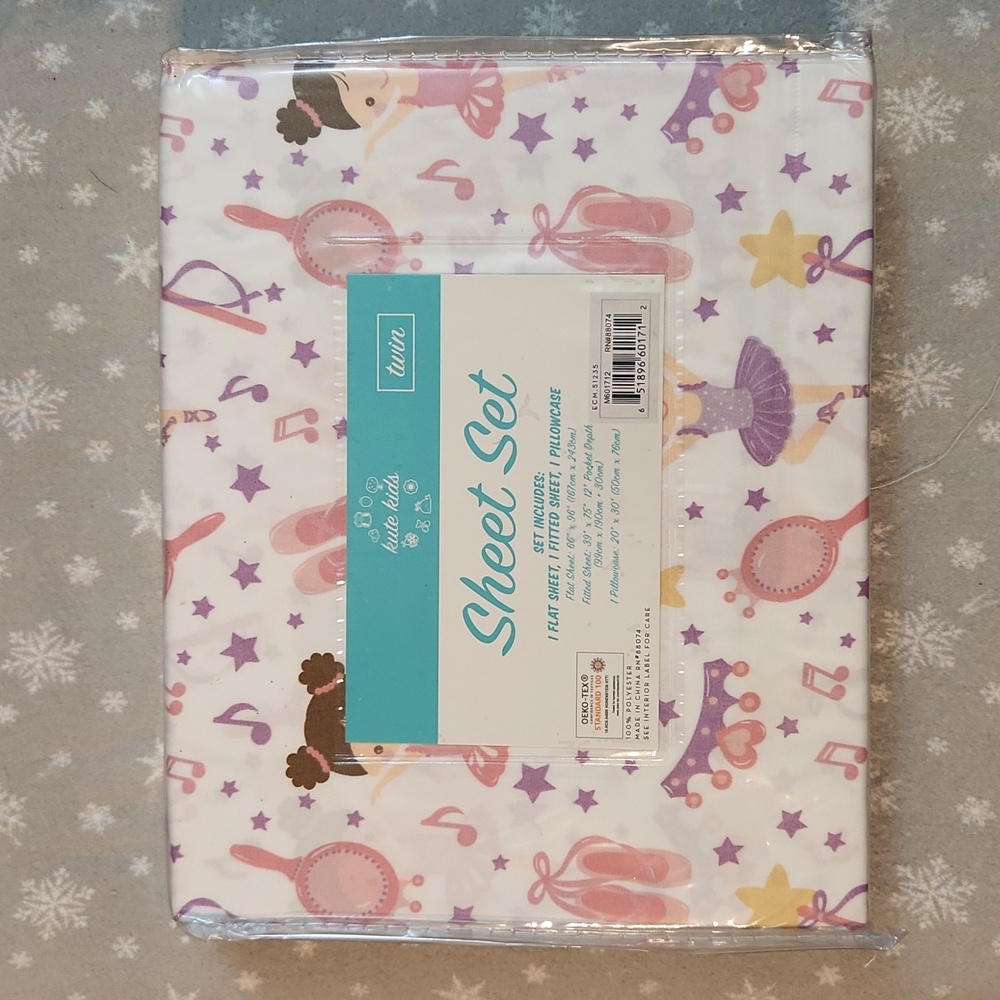 Twin sheet set
